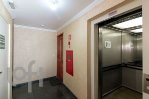 Image 22 - 882843