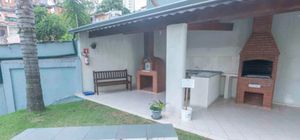 Image 18 - 882843