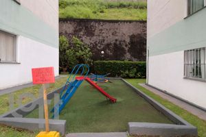 Image 16 - 882843