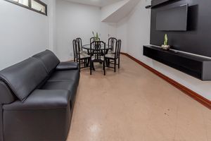 Image 34 - 312972