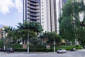 Image 108 - 318575