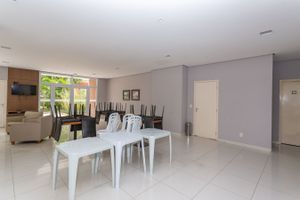 Image 24 - 22903