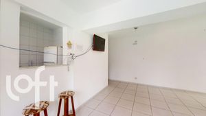 Image 35 - 885746