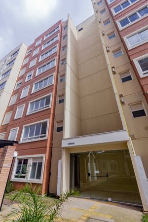 Image 3 - 2303