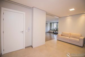 Image 14 - 175652