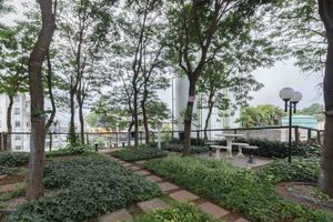 Image 25 - 872886
