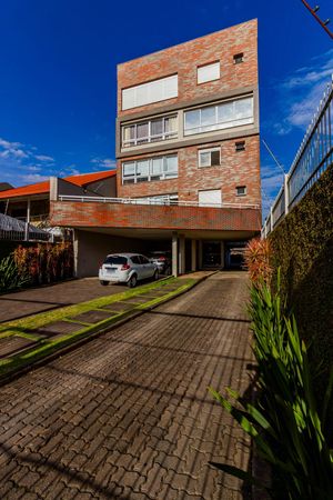 Image 37 - 826368