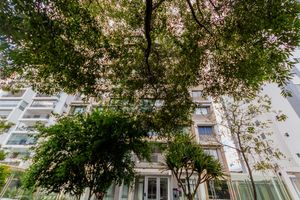 Image 29 - 931664