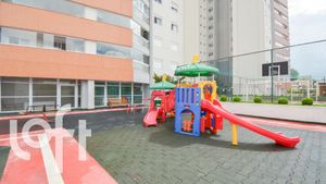 Image 14 - 820006