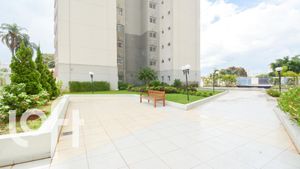 Image 53 - 820006