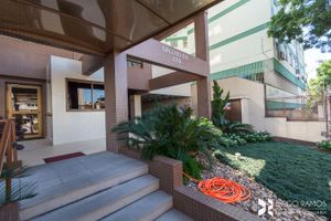 Image 33 - 237482