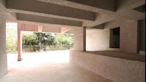 Image 31 - 24049