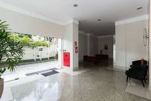 Image 53 - 933690