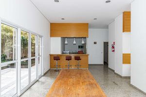 Image 60 - 933690