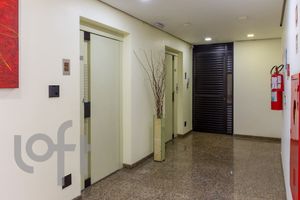 Image 79 - 333400