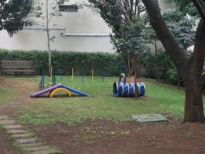 Image 135 - 860229