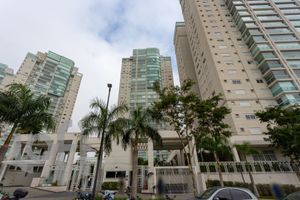 Image 76 - 925228