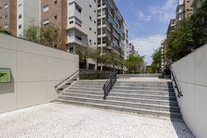 Image 86 - 928750