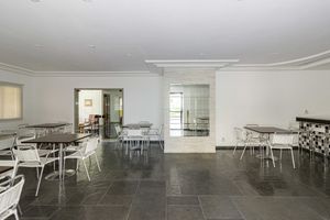 Image 67 - 918005