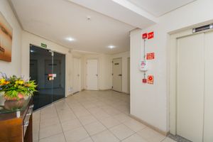 Image 22 - 204751