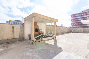 Image 35 - 863242