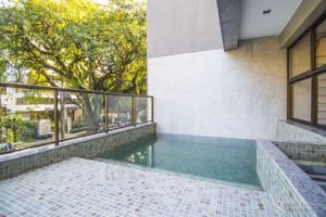 Image 14 - 125995