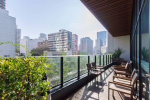 Image 37 - 858028