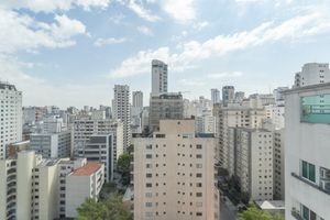 Image 39 - 813688