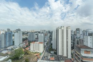 Image 43 - 813688