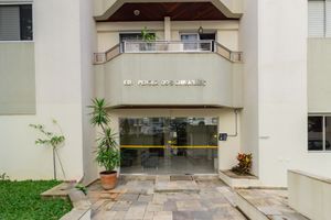 Image 33 - 890929