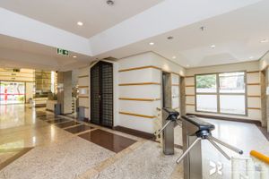 Image 26 - 206666