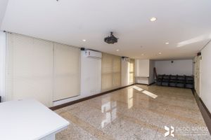 Image 32 - 206666