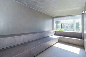 Image 30 - 733721