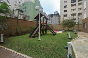 Image 23 - 847698