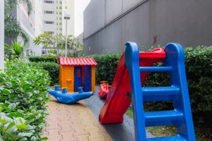 Image 18 - 874427