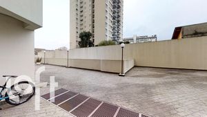 Image 28 - 25769