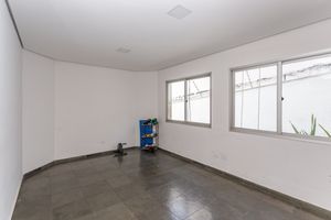 Image 30 - 871566