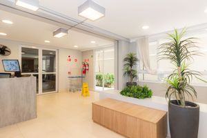 Image 19 - 347916
