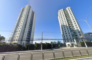 Image 9 - 880818