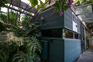 Image 69 - 899665