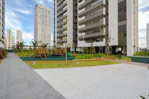 Image 74 - 26058