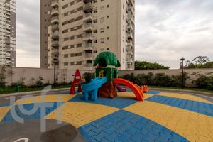 Image 38 - 840641