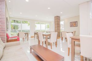 Image 31 - 858917