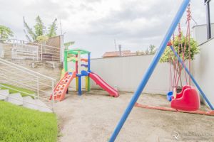 Image 36 - 858917