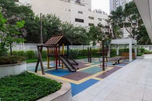 Image 34 - 853948
