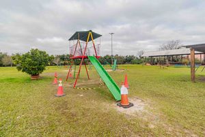 Image 37 - 166081