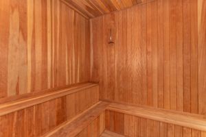 Image 66 - 318925