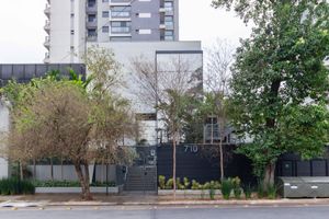 Image 20 - 874117