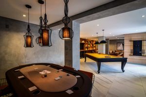 Image 9 - 871896