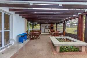 Image 17 - 26542